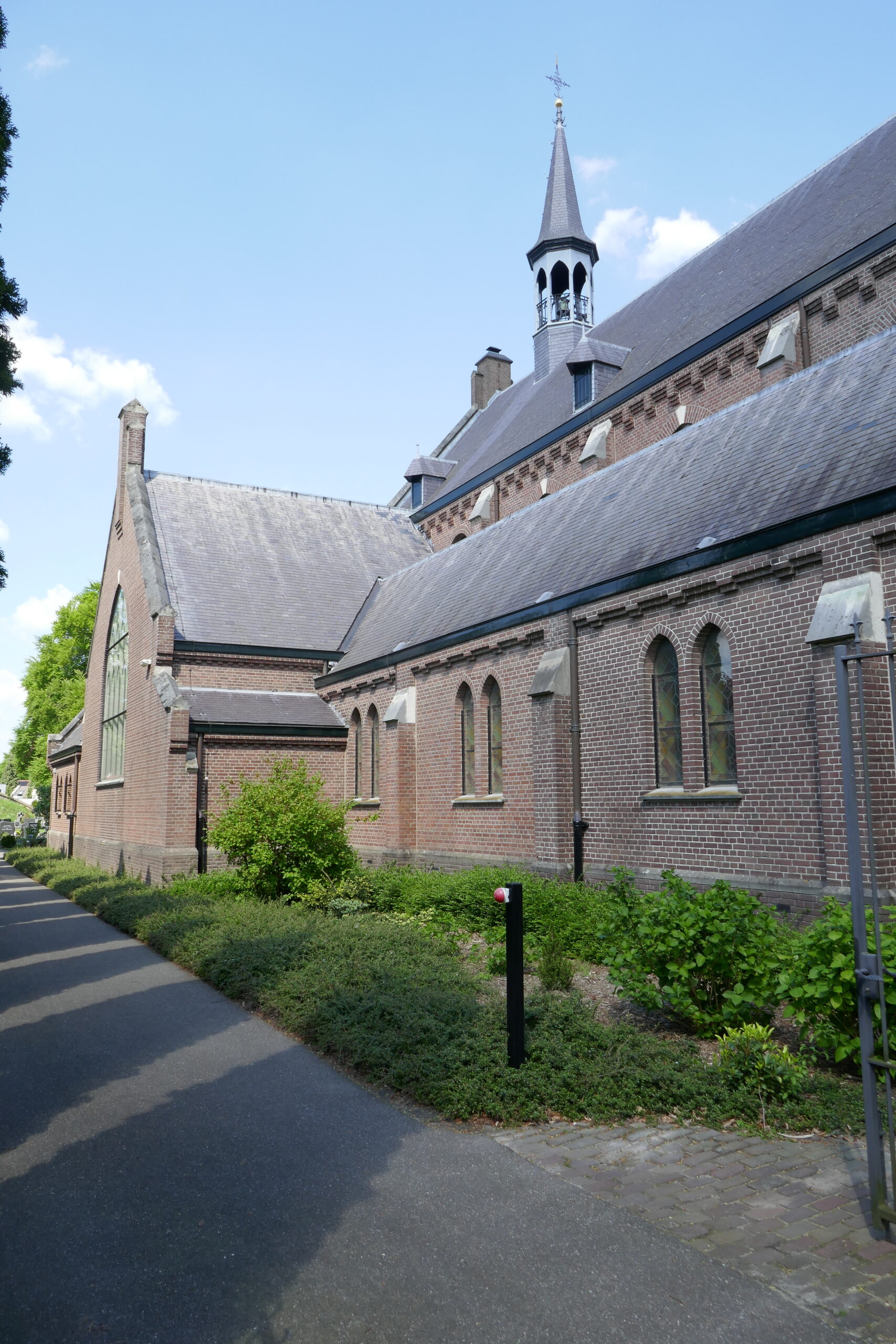 Kom (m)op nou! Poetsactie in kerk