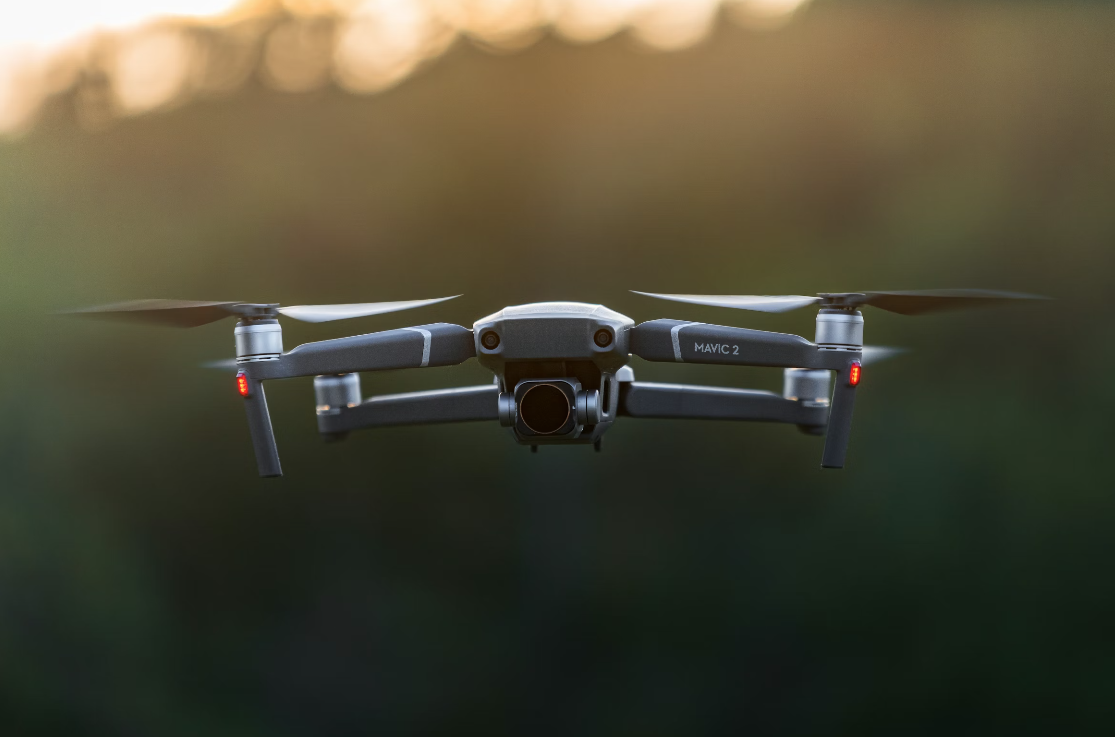 Vliegbasis Eindhoven gaat strenger opreden tegen ongeautoriseerde vliegen met drones